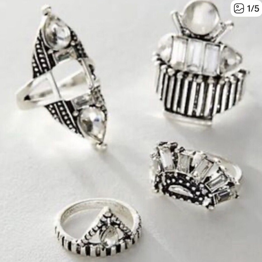 Free People Rhapsody Ring Set - NWT - $38 MSRP
